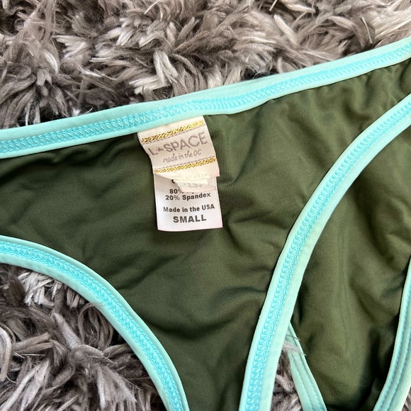 L*SPACE bathing suit - Picture 2 of 5